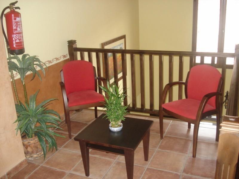 Hotel Restaurante El Horno La Puebla De Valverde Room photo
